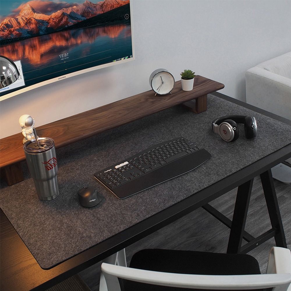 Gaming Accessories Wool Felt M - огляд і ціна Laptop Accessories Writing Pad
